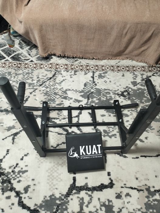 Настенный турник.