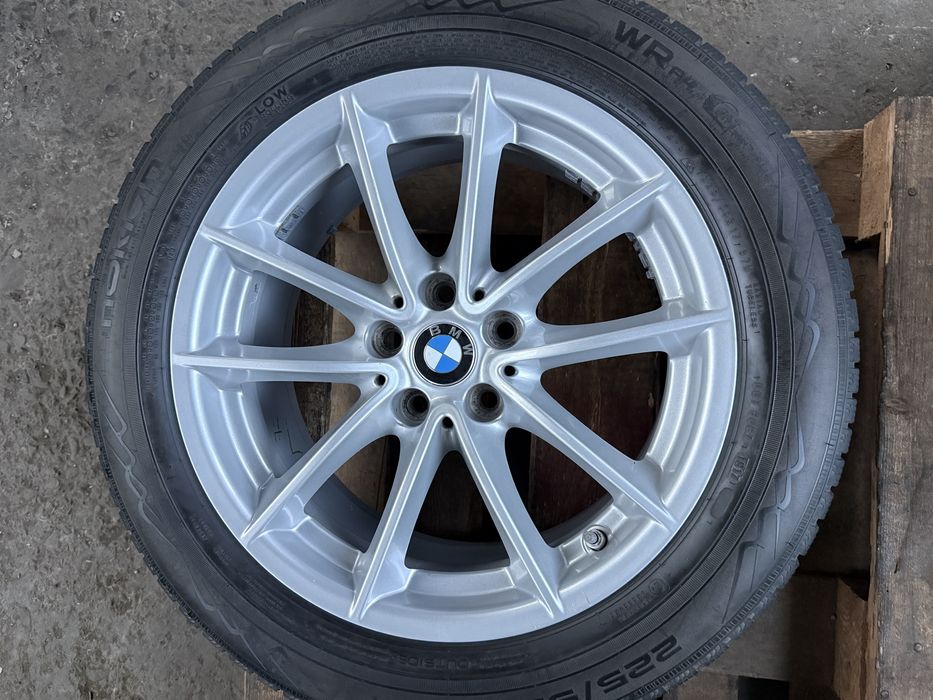 Jante BMW style 618 seria 5 cu anvelope iarna 225/55 R17 NOKIAN