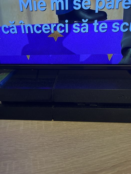 Ps4 cu 2 console