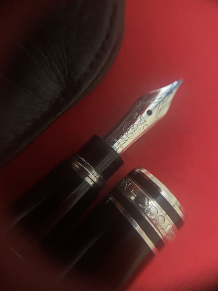Писалка Montblanc meisterstock 18к