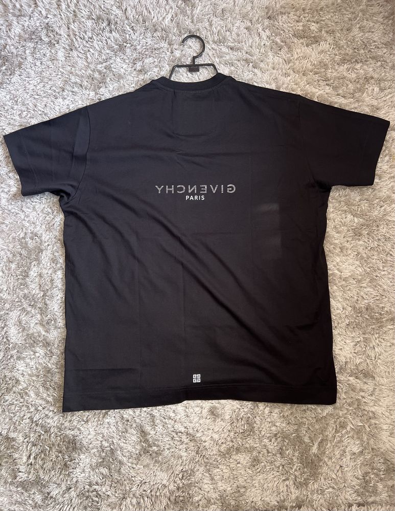 Givenchy reversed overized tee