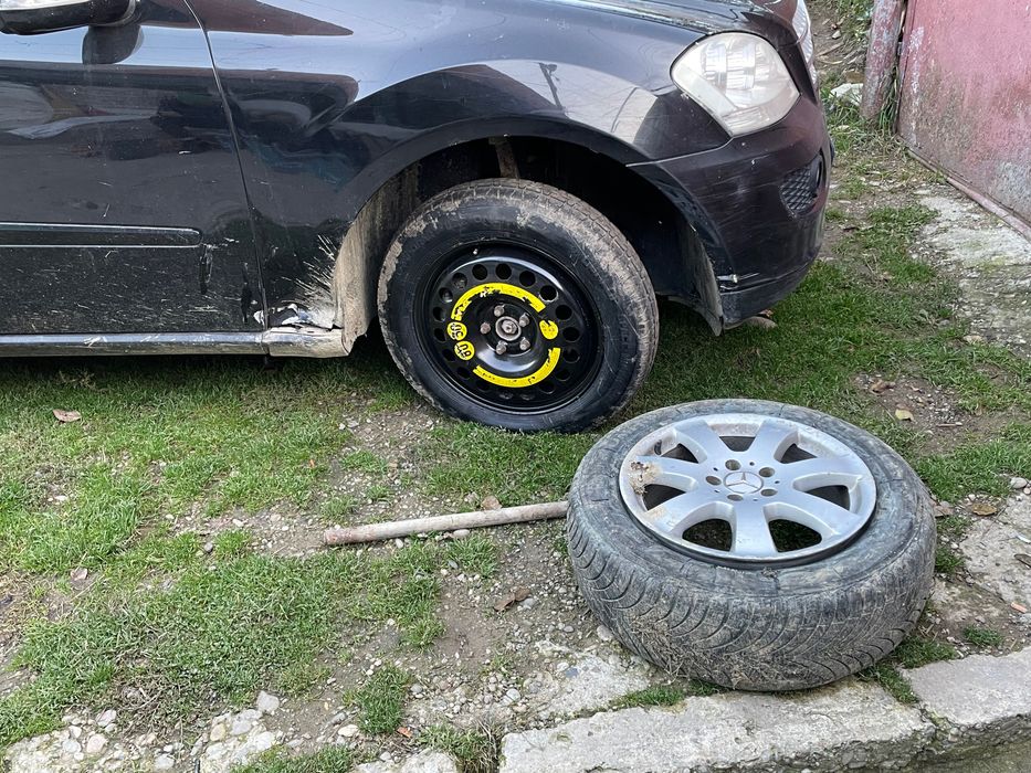 Vând Ml Cu remorcă cu tot.