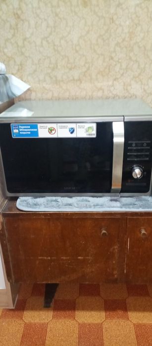 Продам СВЧ Samsung