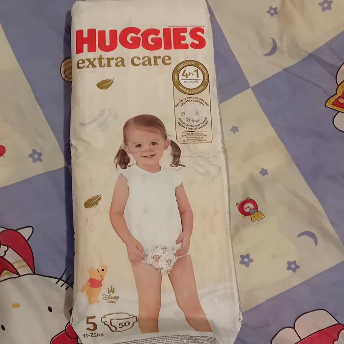 Huggies un bax  nr5