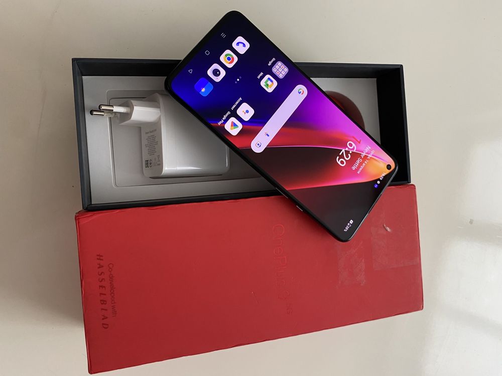 Oneplus 95G.   12/256