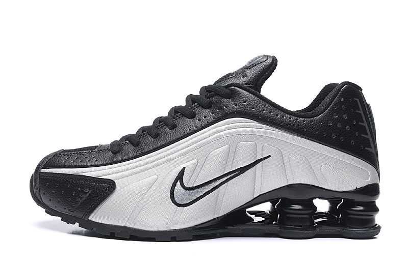 Оригинални маратонки Nike Air max Shox R4 налични 43 номер