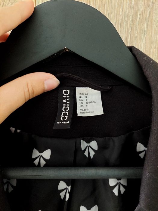 H&M дамско черно сако в размер S (38)