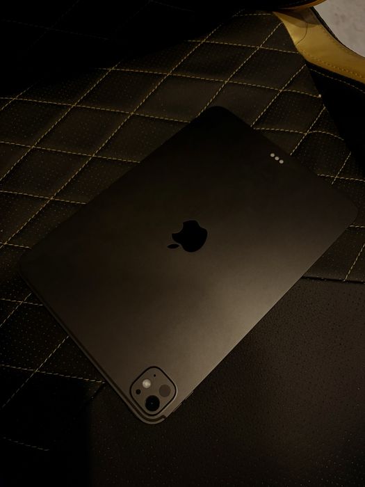 Se vinde iPad Pro 11’ M4