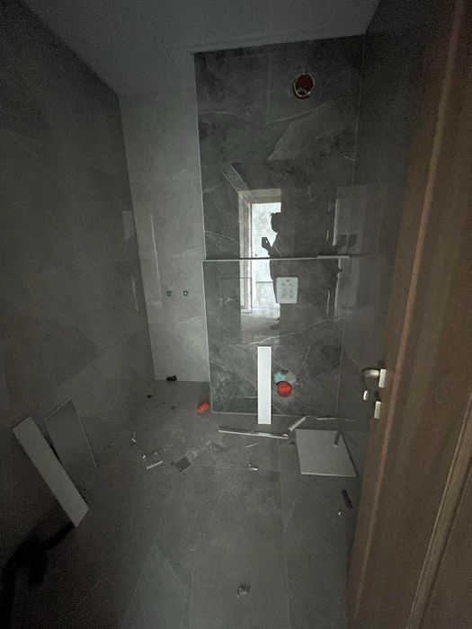 Продава се Двустаен апартамент в Пловдив, Остромила - 83 кв.м за 1400 €/кв.м - Снимка #2