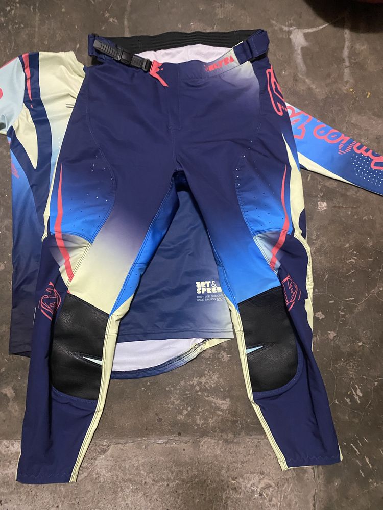 Мотокрос екип troy lee designs