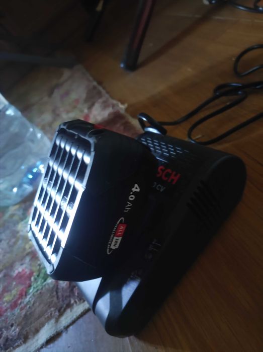 Bormașină Bosch 18V acumulator