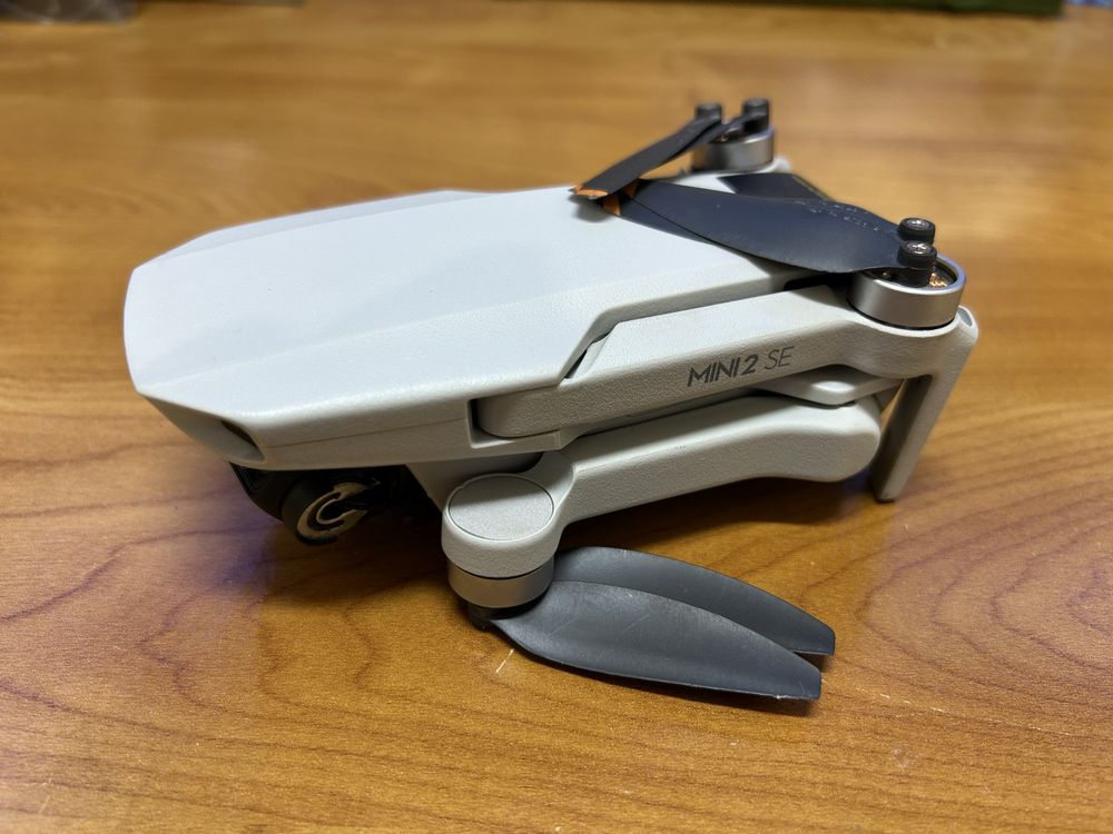 DJI Mini 2 SE работещ или за части