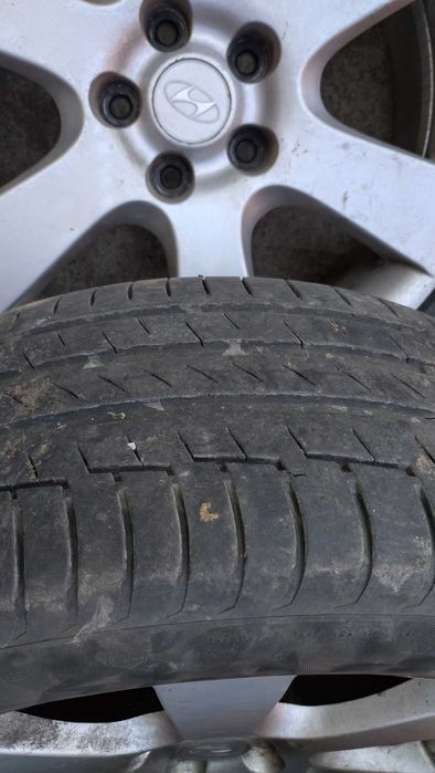 4Летни гуми Continental с алуминиеви джанти 235/60 R18 Hyundai Santafe
