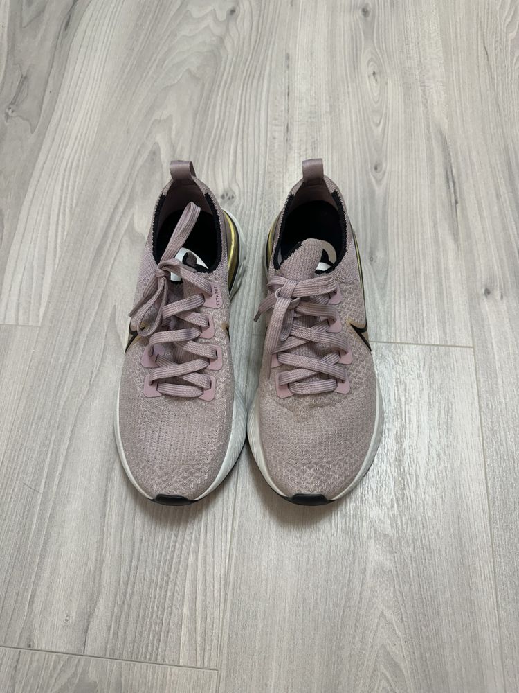 Sneakers Nike Wmns React Infinity Run “Plum Fog”