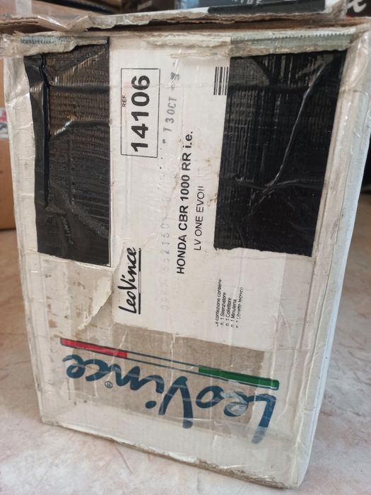 Honda CBR1000RR Fireblade Генерация LeoVince