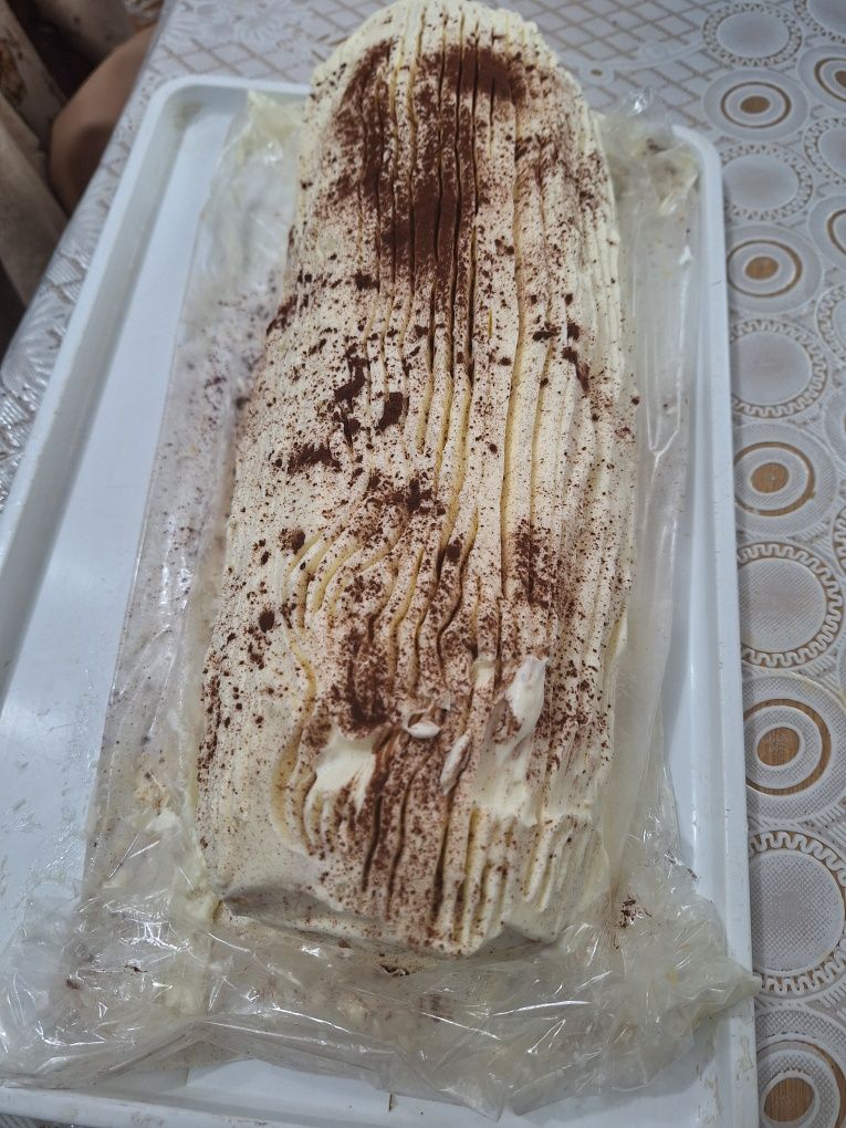 Prăjituri de casă, cozonaci