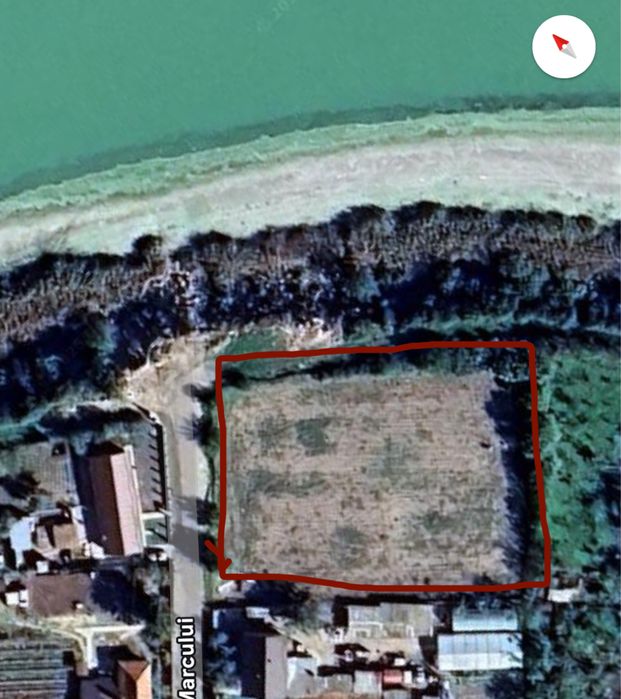 Teren intravilan 2484mp pe lac