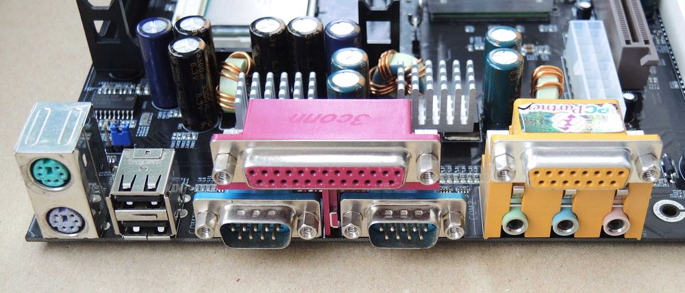 Sapphire 845AS4 Intel i845D Socket 478 Testat