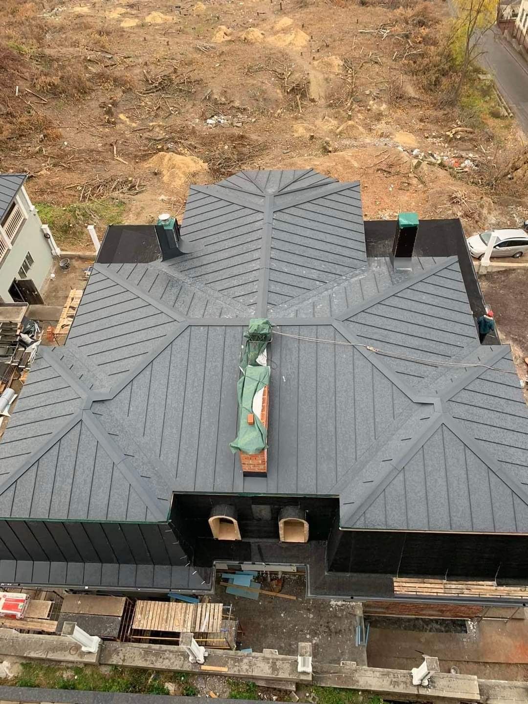 Montaj acoperis velux tigla metalica bilka jgheaburi