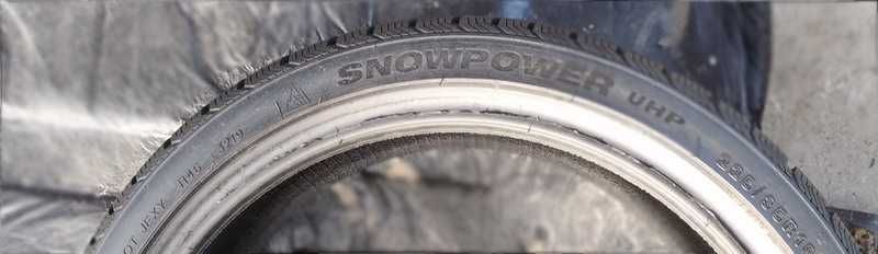 Anvelope 225 35 19