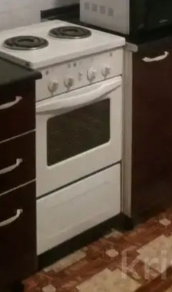 Продам электрическую плиту "Мечта"