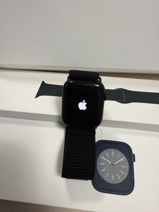 Часы Appel Watch