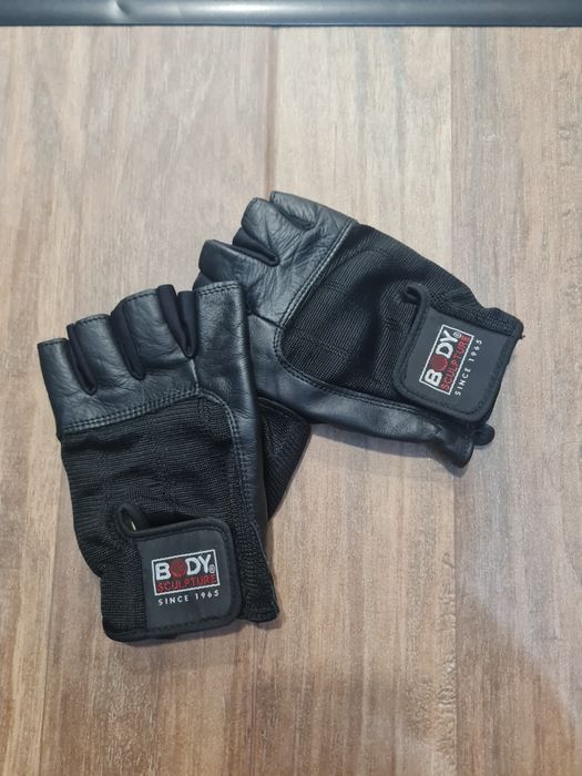 Фитнес Ръкавици Body sculpture /или за колоездене/ като нови