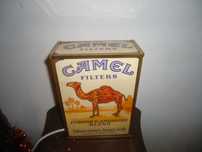 CAMEL светеща кутия-ретро.