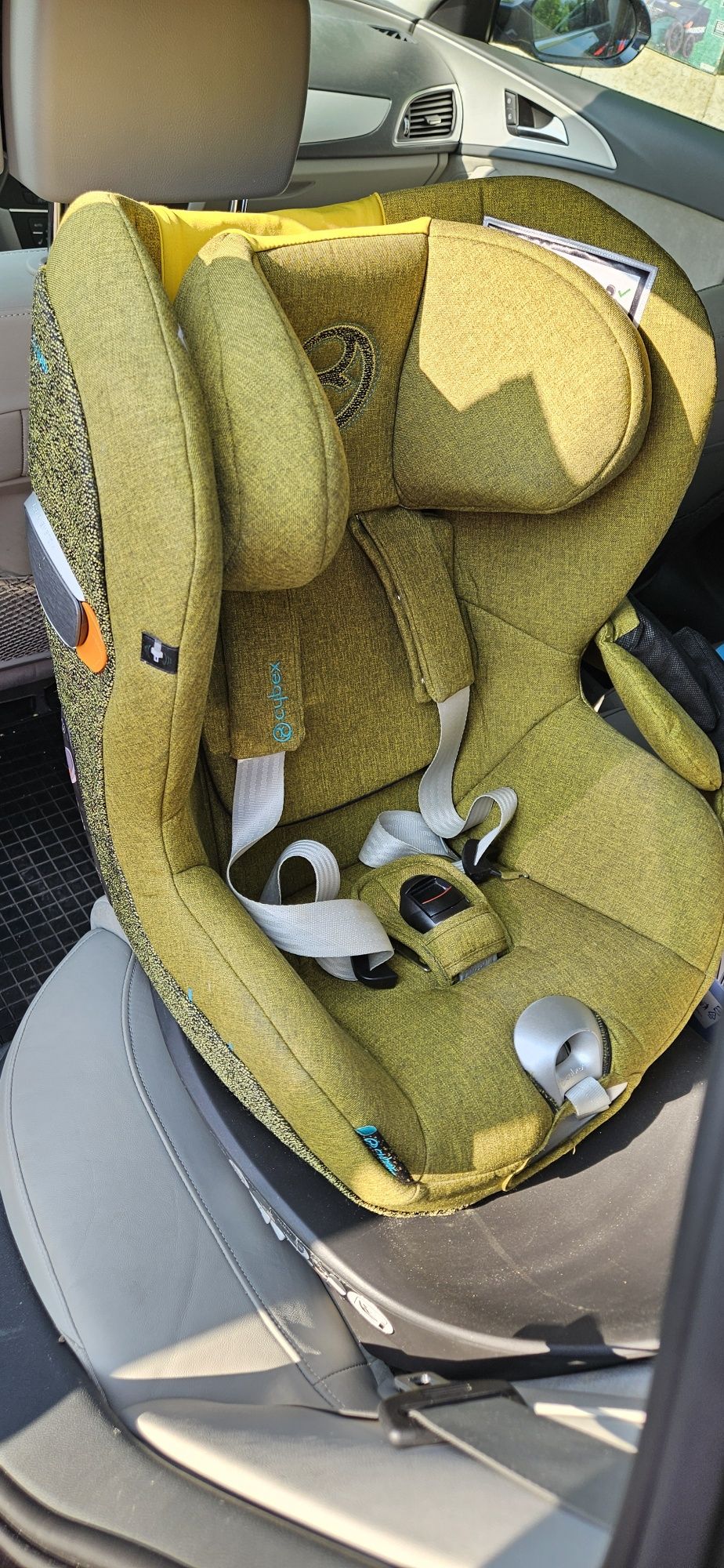 Scaun auto Cybex Platinum Sirona Zi i-Size Plus pentru copii, 0-4 ani