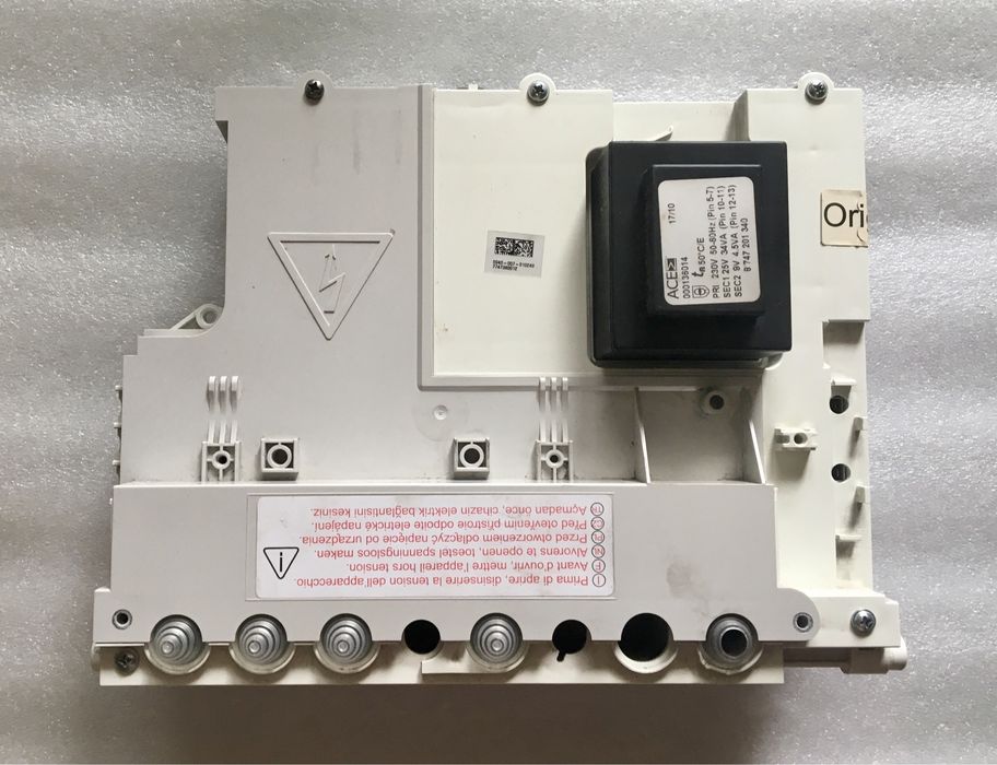 Placa electronica centrala termica Buderus Logamax U052-28T - completa