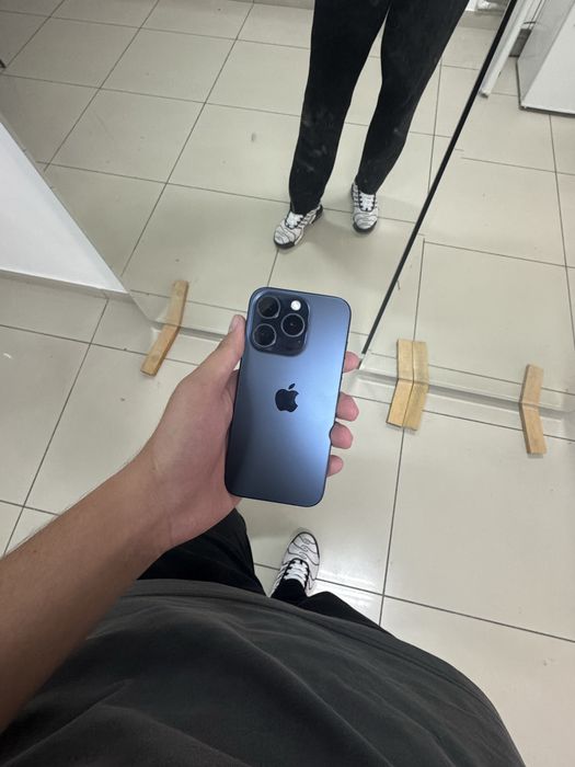 Продаю айфон 15 про в идеальном состоянии