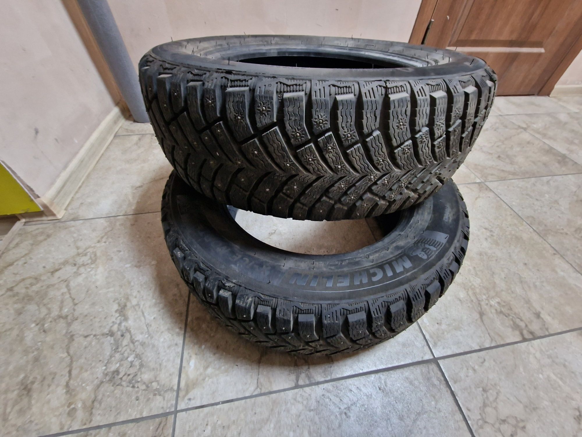 Продам шины зимние Michelin