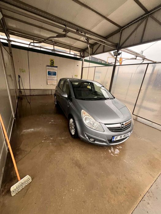 Opel Corsa an 2009