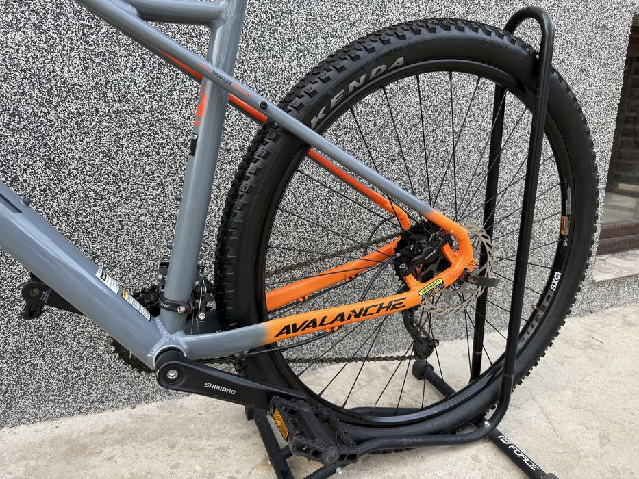GT Avalanche 29 – алуминиев планински велосипед с хидравлични спирачки