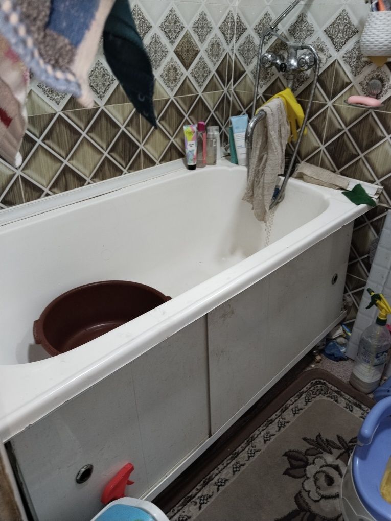 Продам 1 ком квартиру на 4-ом этаже. 18 кв.м бывшем общежитие