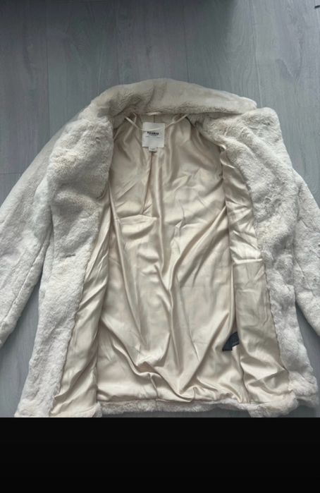 Haina de blana artificiala