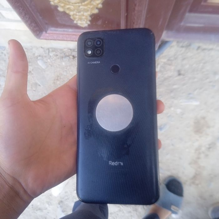 Redmi 9 c 64 gb holati yaxshi ishlashiga gap yoʻq
