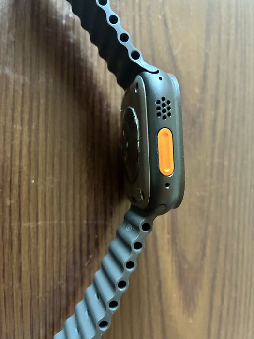Apple Watch Ultra 2 2024,Black Titanium 49mm, Black Ocean Band ca Nou