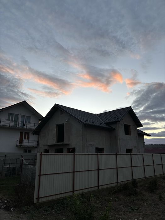 Vand Casa Gherla 180 mp2+beci