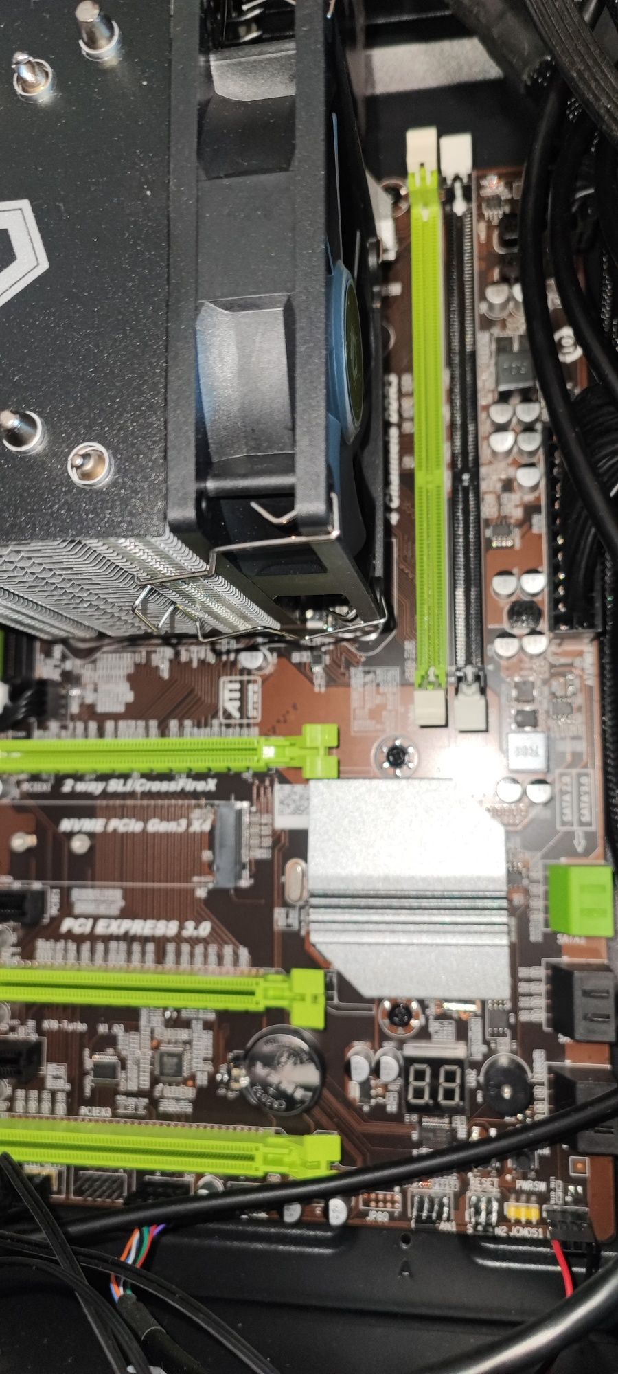 Kit placa de baza X79 + CPU Xeon E5-2640 gaming virtualizare