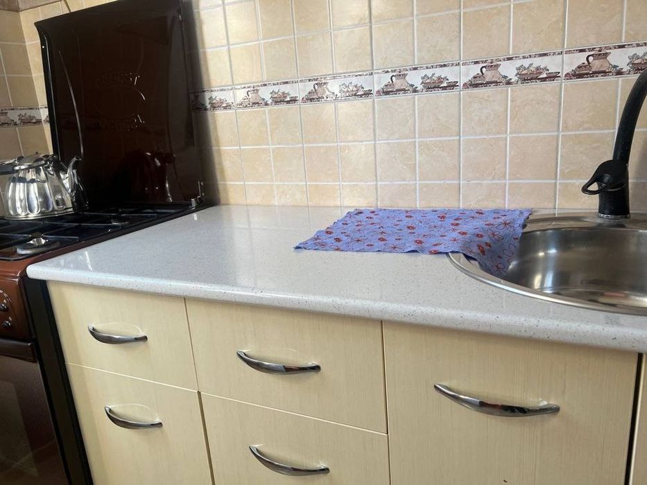 Yunusobod Turkiston metro yaqinida kvartira bor ijaraga