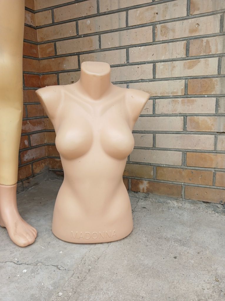 Maniken sotiladi