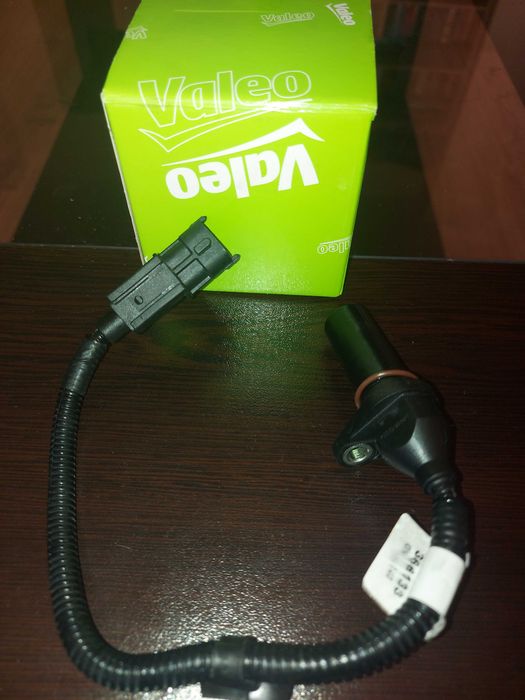 Датчик (Valeo) за колянов вал на лек автомобил
