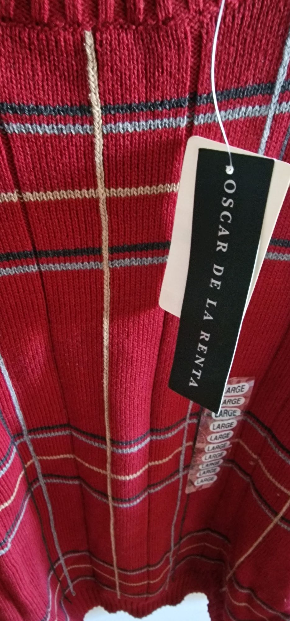 Pulover Oscar de la Renta