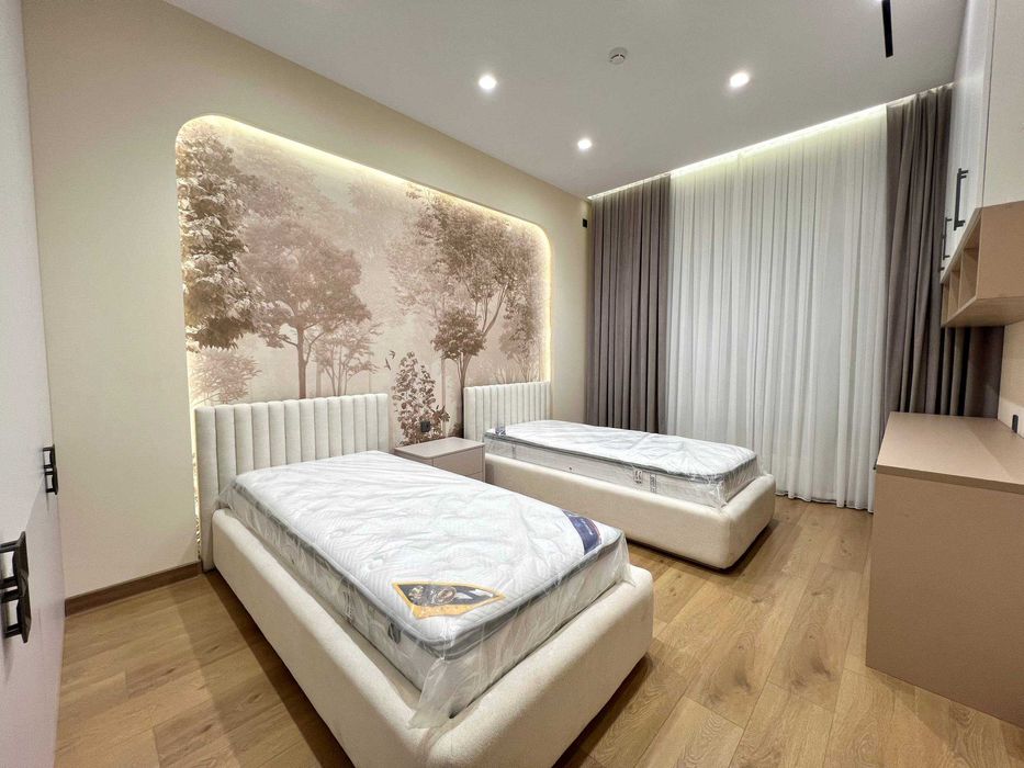 (Добрый) O'z Mahal Новомосковская, 117 м², 4/4/14, Кадастр в процессе