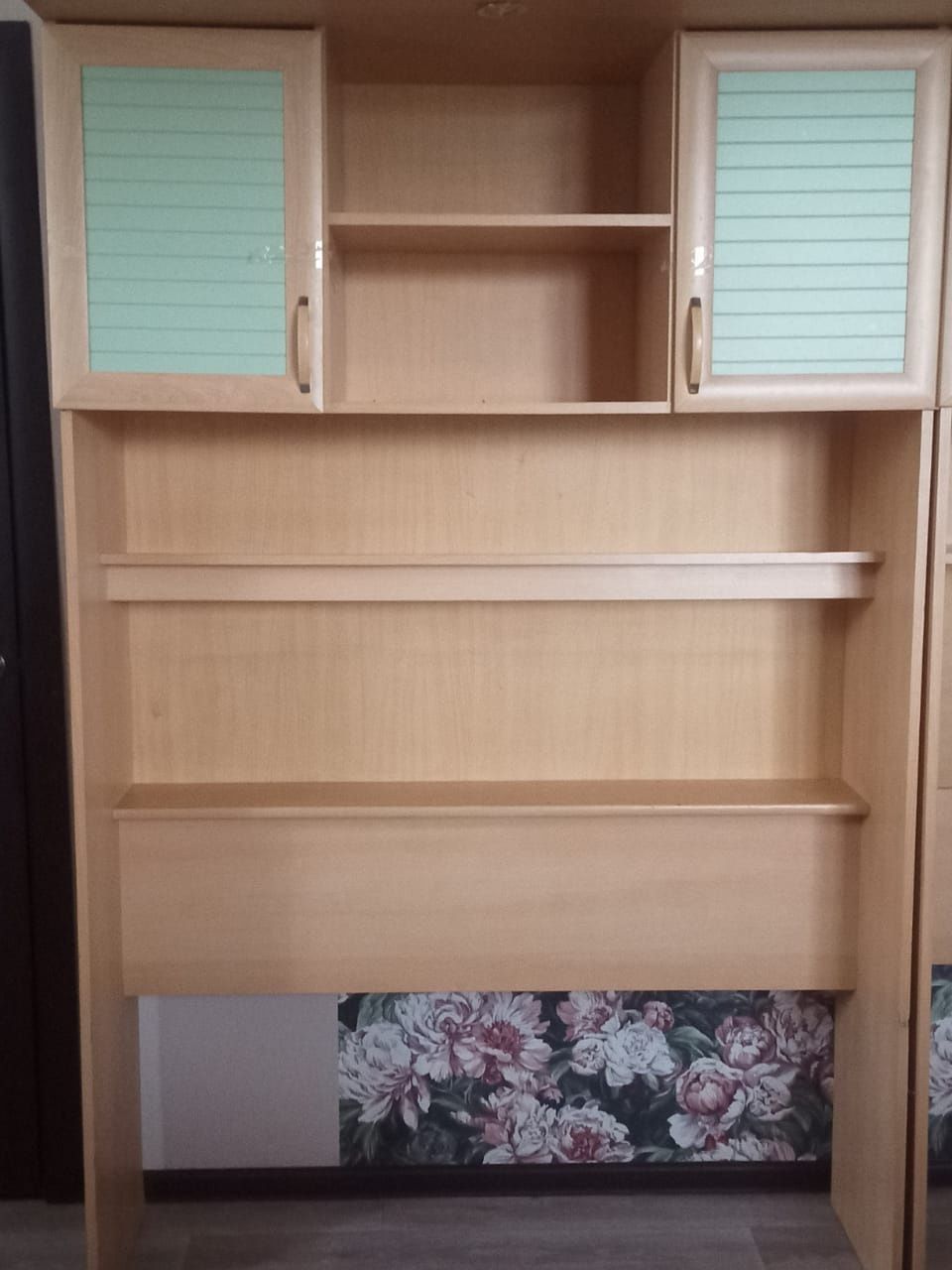 Продам шкафы и софу раскладную