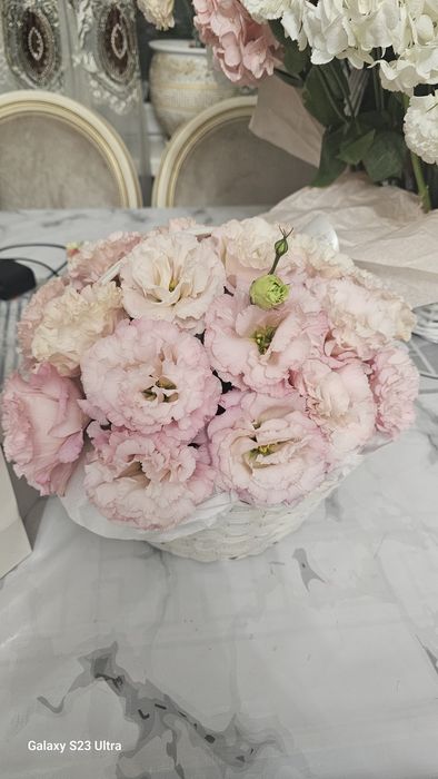 Продам букетик в корзиночке