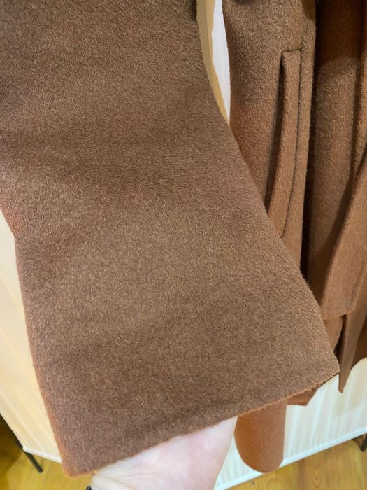 Вълнено палто тип халат Zara в кафяво