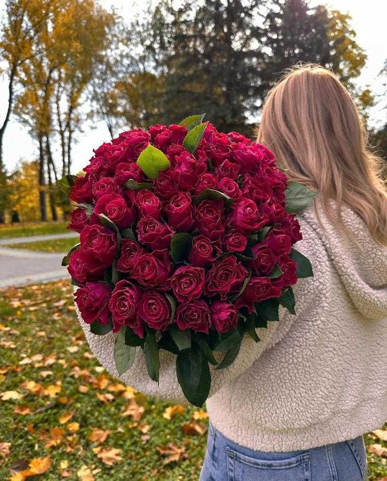 Голландские цветы розы букеты туркестан
