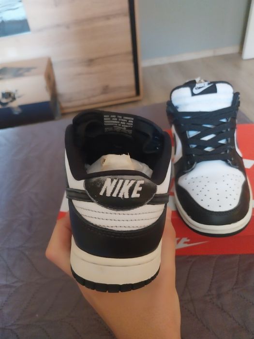 Продавам Nike dunk low panda